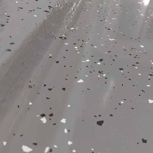 pardoseli epoxidice fulgi
